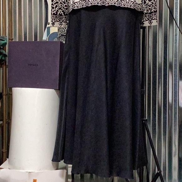 Adrianna Papéll jacket and skirt combo - Picture 6 of 7